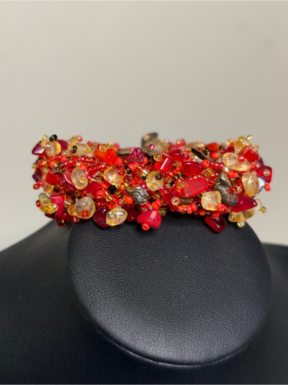 Handcrafted Red Gold Stone Chip Beaded Stretch Women's Bracelet